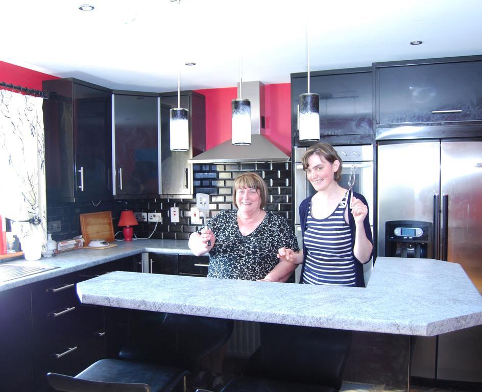 Achill Lodge Guest House Bunacurry ภายนอก รูปภาพ